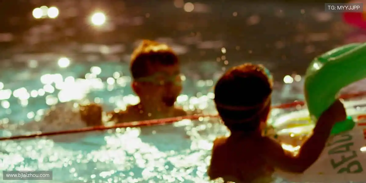 🎮潮流周边，让热爱从赛场延伸到生活！🌟